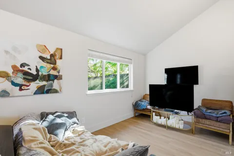 $2,600,000 | 1433 Oak Avenue, St. Helena, CA 94574