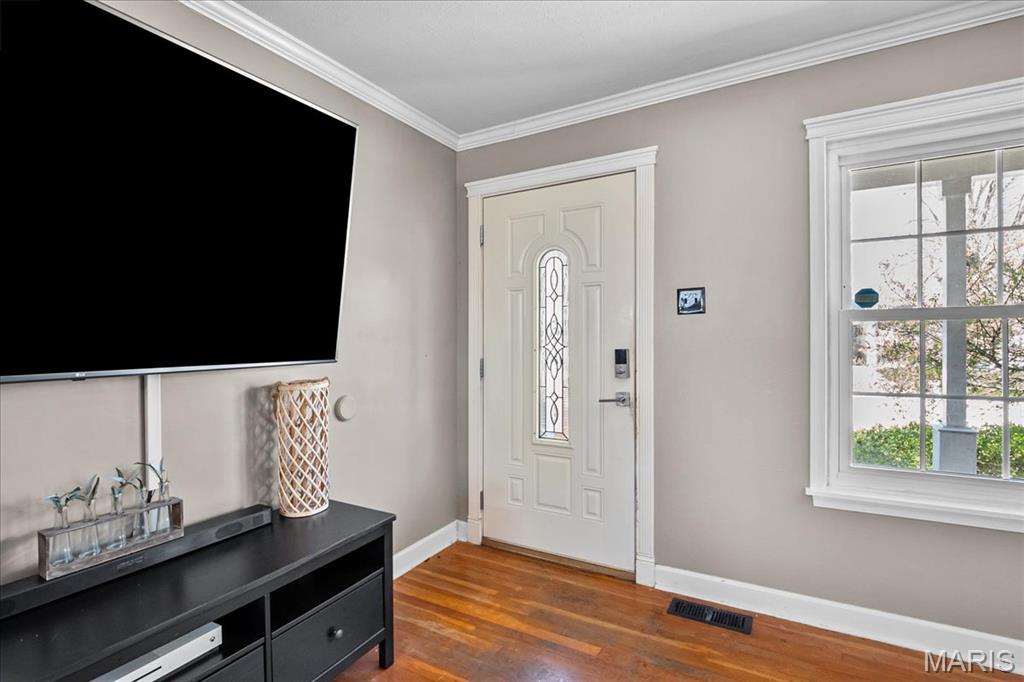 2017 Dawson Drive St. Charles, MO 63301 - Photo 4 of 44