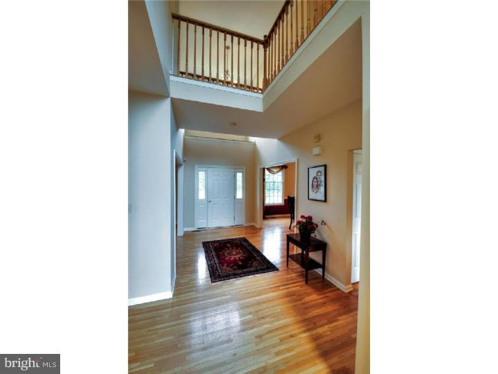 20 Zaitz Farm Road Princeton Junction, NJ 08550 - Photo 3 of 25 a view of a livingroom with furniture and staircase