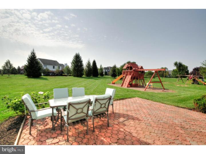 20 Zaitz Farm Road Princeton Junction, NJ 08550 - Photo 22 of 25 a view of a chairs and table in the garden