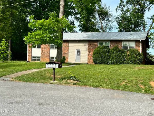 $450,000 | 150 Joe Hale Drive, Johnson City, TN 37615