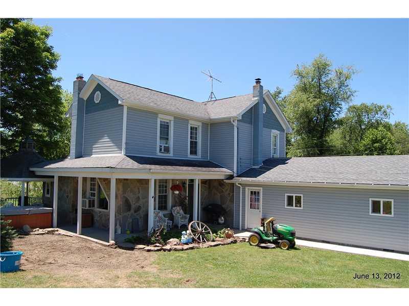 86 Meadow Road Burgettstown, PA 15021 - Photo 2 of 25 Exterior Back.