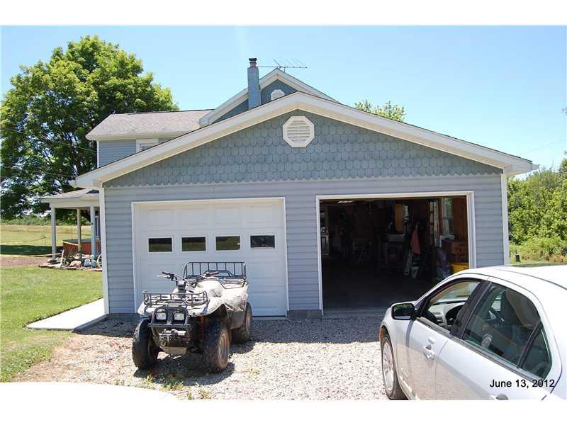 86 Meadow Road Burgettstown, PA 15021 - Photo 3 of 25 Parking Lot/Garage.