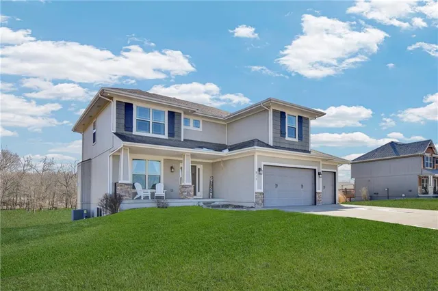 $515,000 | 812 Buckeye Lane, Pleasant Hill, MO 64080