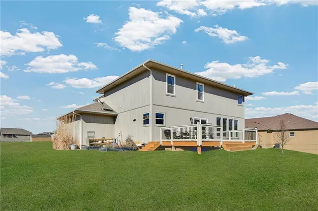 $515,000 | 812 Buckeye Lane, Pleasant Hill, MO 64080