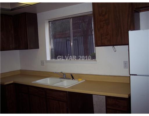 4474 West Desert Inn Road, Unit B Las Vegas, NV 89102 - Photo 4 of 12 Property Photo.
