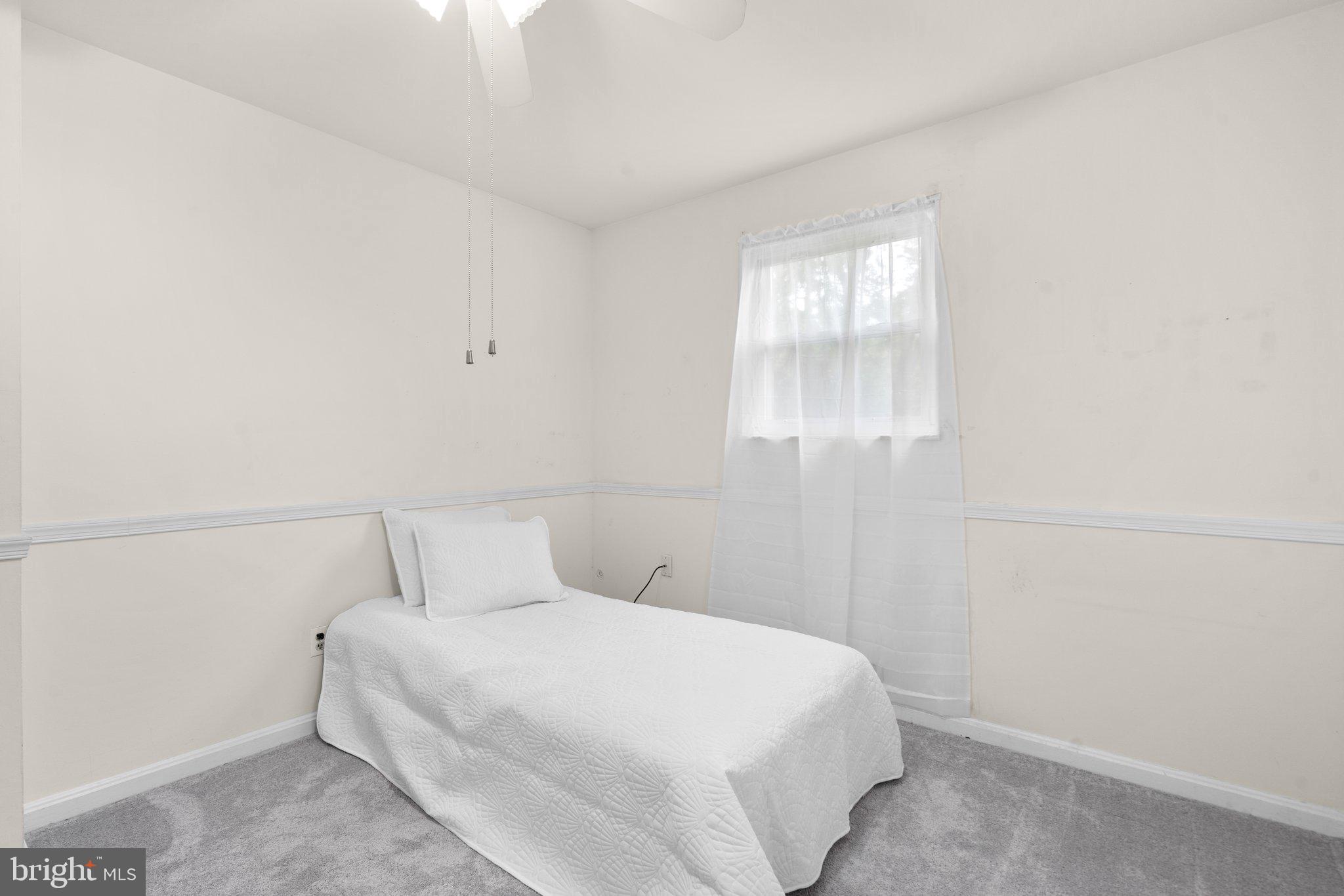 916 Gabel Street Silver Spring, MD 20901 - Photo 19 of 41 2nd Bedroom