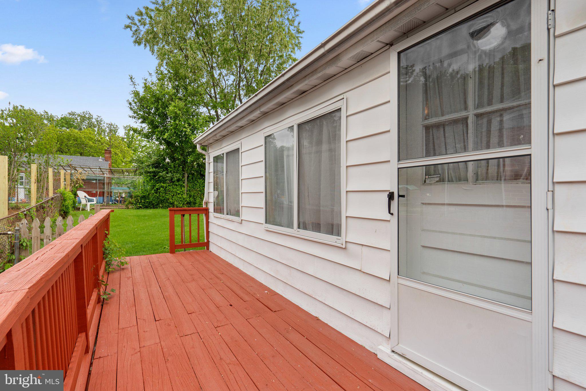 916 Gabel Street Silver Spring, MD 20901 - Photo 32 of 41 Deck