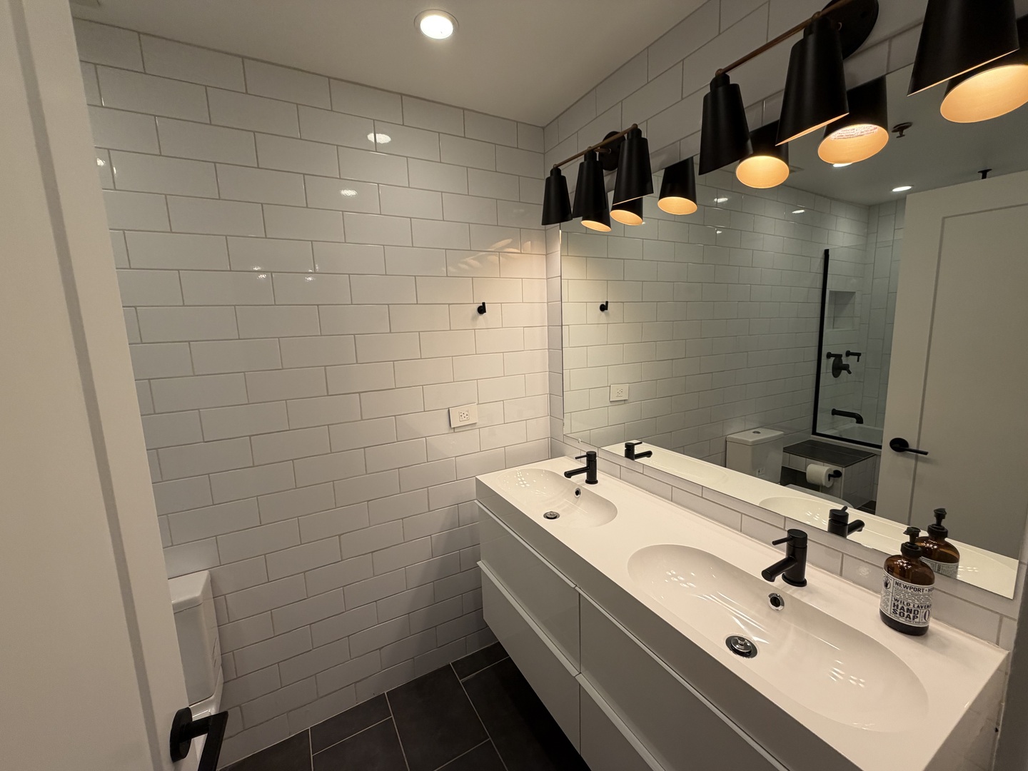 1500 West Monroe Street, Unit 527 Chicago, IL 60607 - Photo 8 of 15