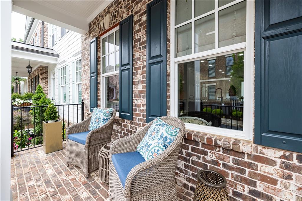 485 Letchas Lane Alpharetta, GA 30009 - Photo 2 of 39