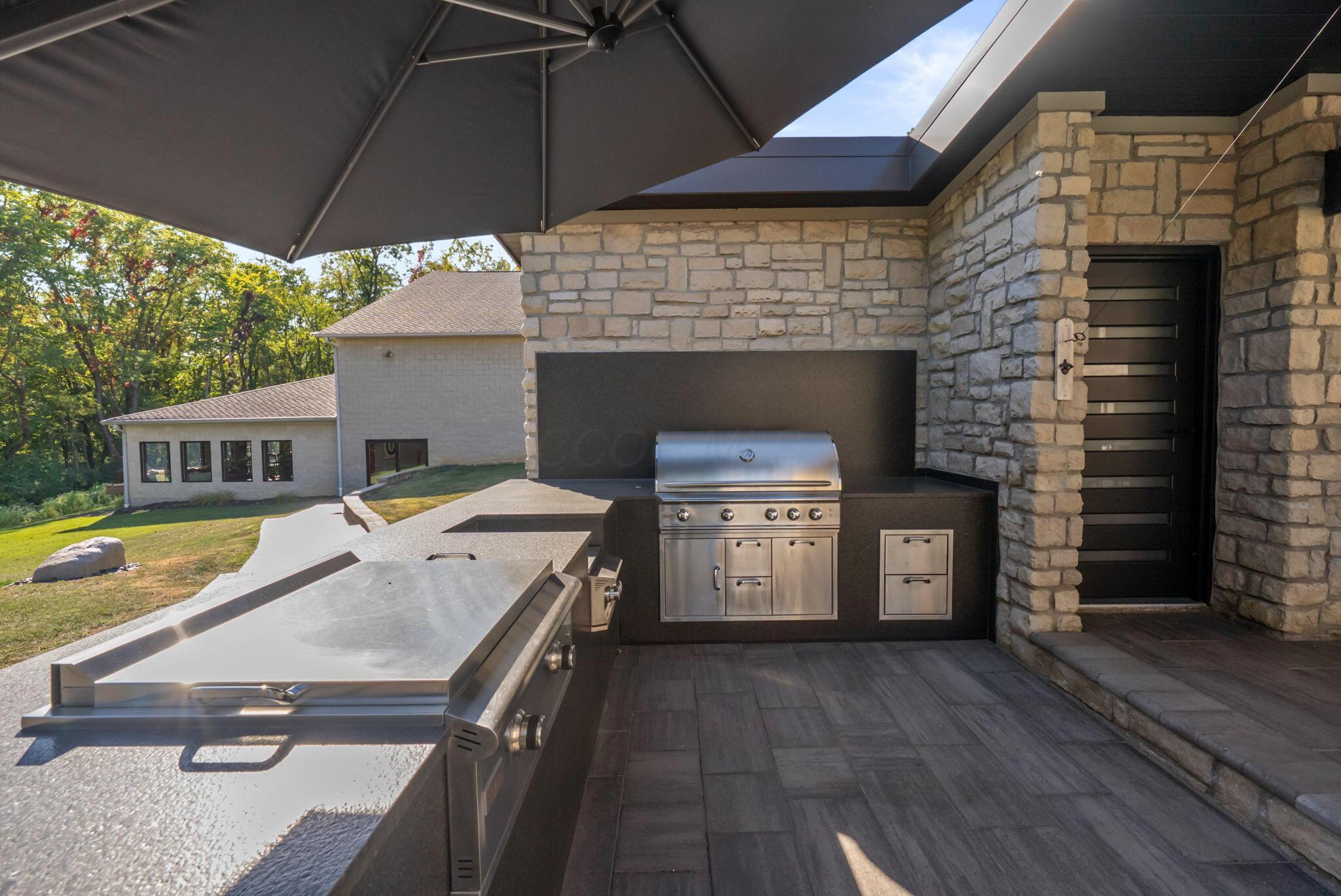 17980 Gambier Road Mount Vernon, OH 43050 - Photo 67 of 123 Pool/Bath House