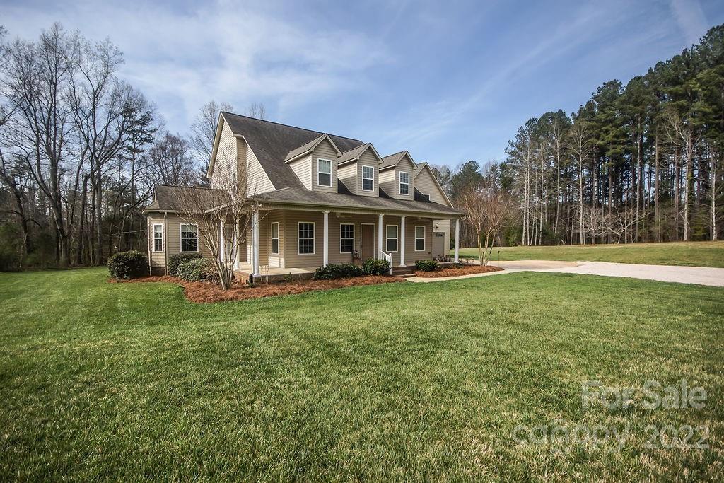 5102 Phaniel Church Road Rockwell, NC 28138 - Photo 2 of 43 Gallery Image 2