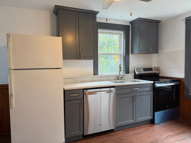 $2,600 | 57 Harvard Street Extension, Unit 2, Natick, MA 01760