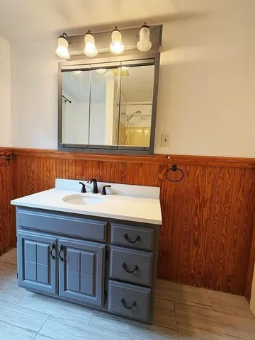 $2,600 | 57 Harvard Street Extension, Unit 2, Natick, MA 01760