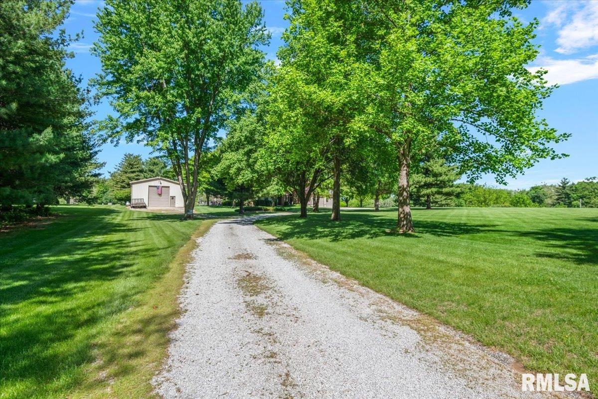 5635 Wagon Ford Road Chatham, IL 62629 - Photo 4 of 65