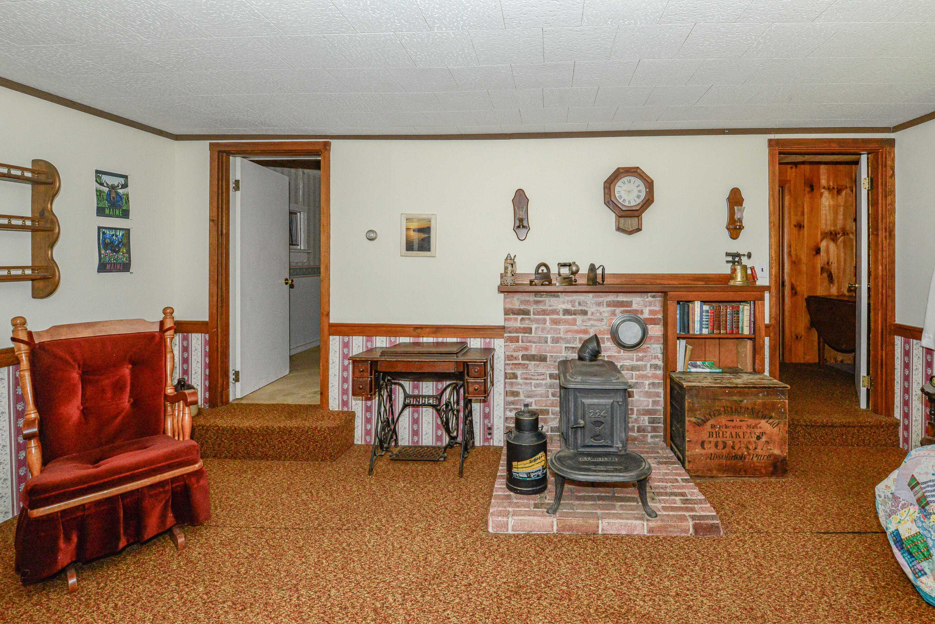 24 Boulder Road Raymond, ME 04071 - Photo 19 of 44 Sitting room