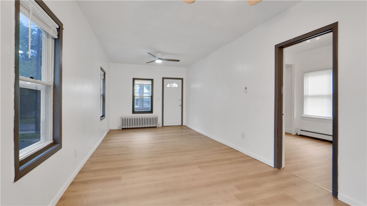 122 Dakota Street Rochester, NY 14606 - Photo 5 of 25 Gallery Image 5
