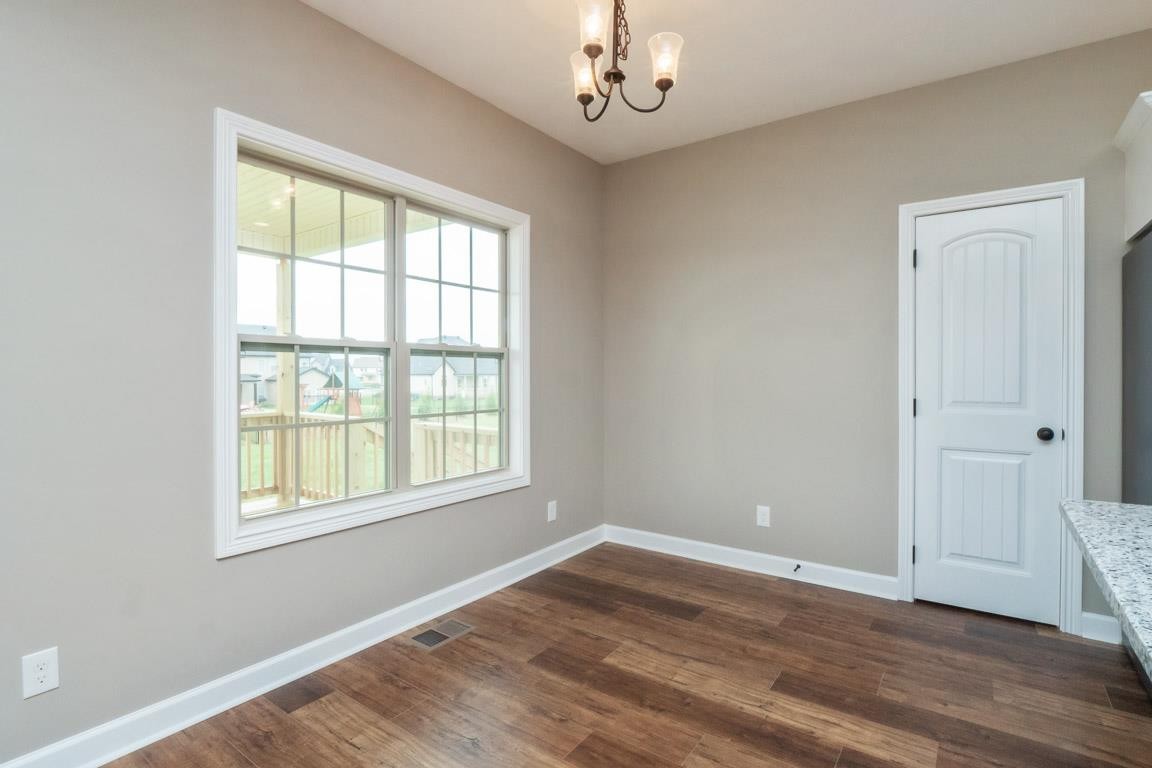 369 Rye Drive Clarksville, TN 37043 - Photo 6 of 23 Gallery Image 6