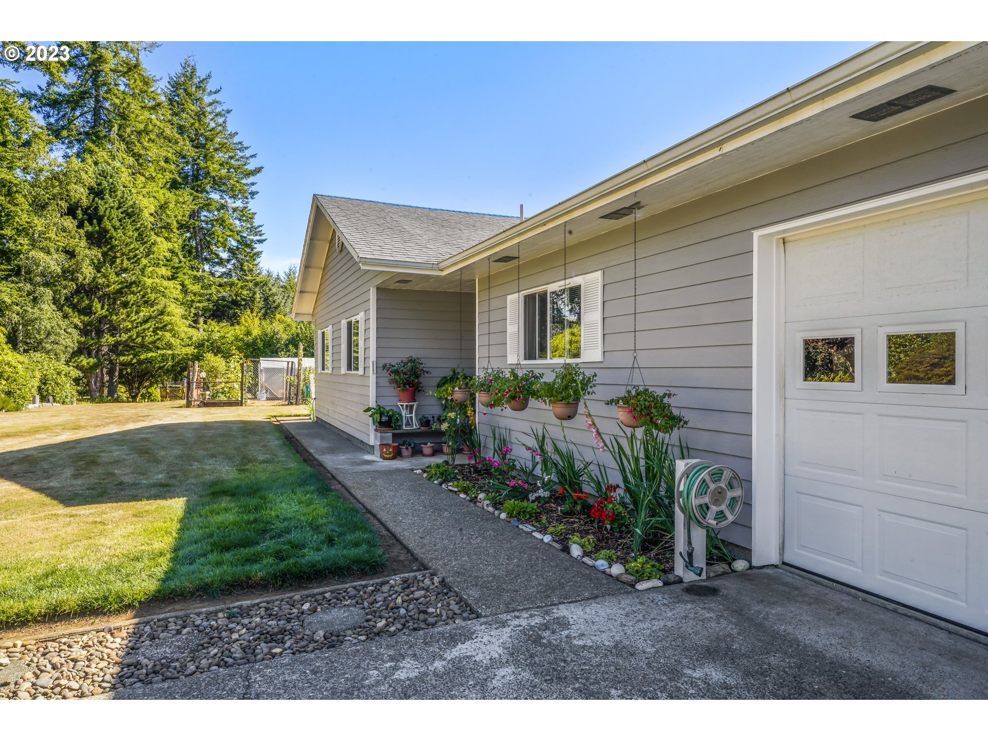 89740 Ben Bunch Road Florence, OR 97439 - Photo 4 of 48 Gallery Image 4