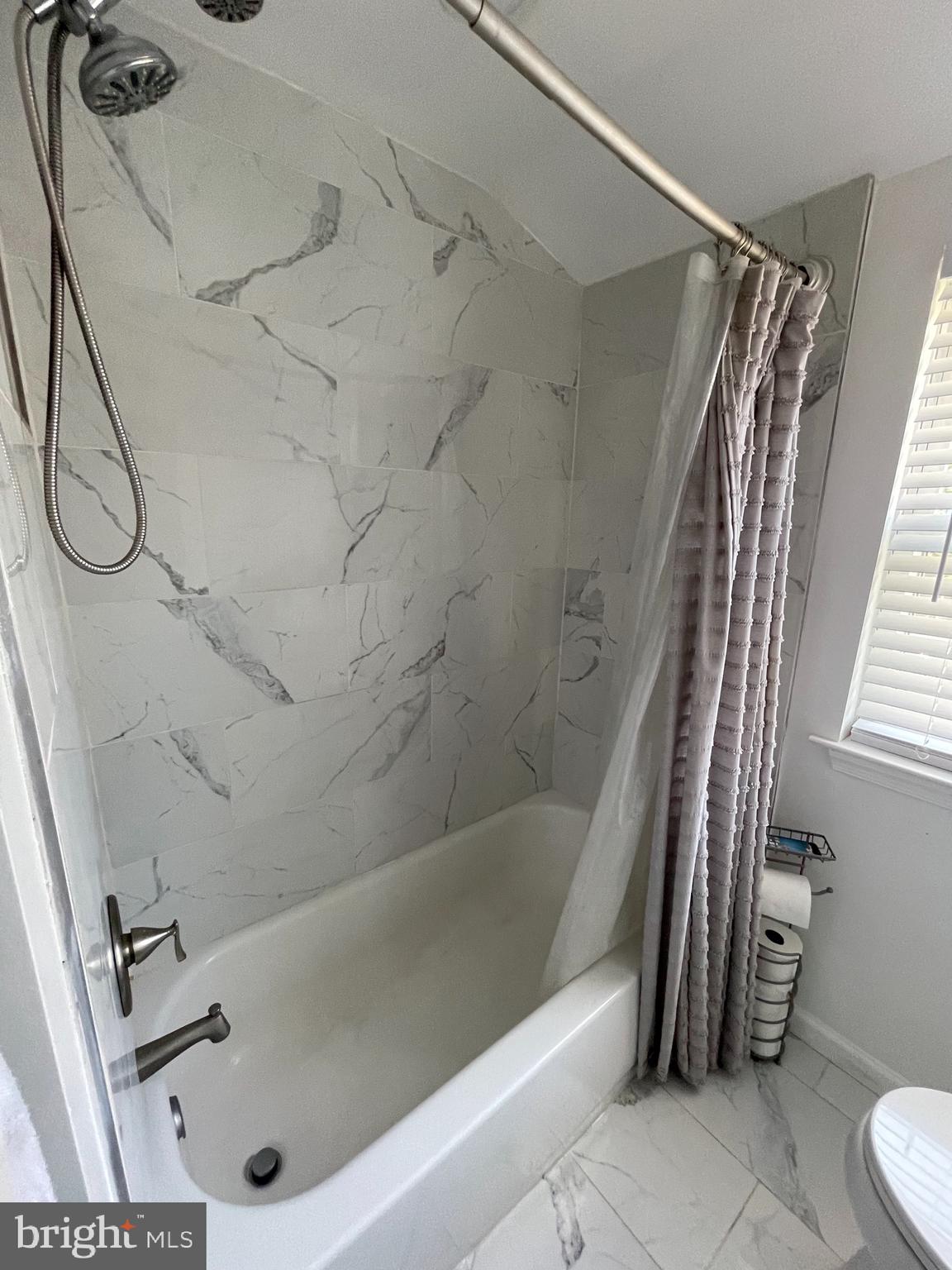 5781 Edgepark Road Baltimore, MD 21239 - Photo 14 of 26