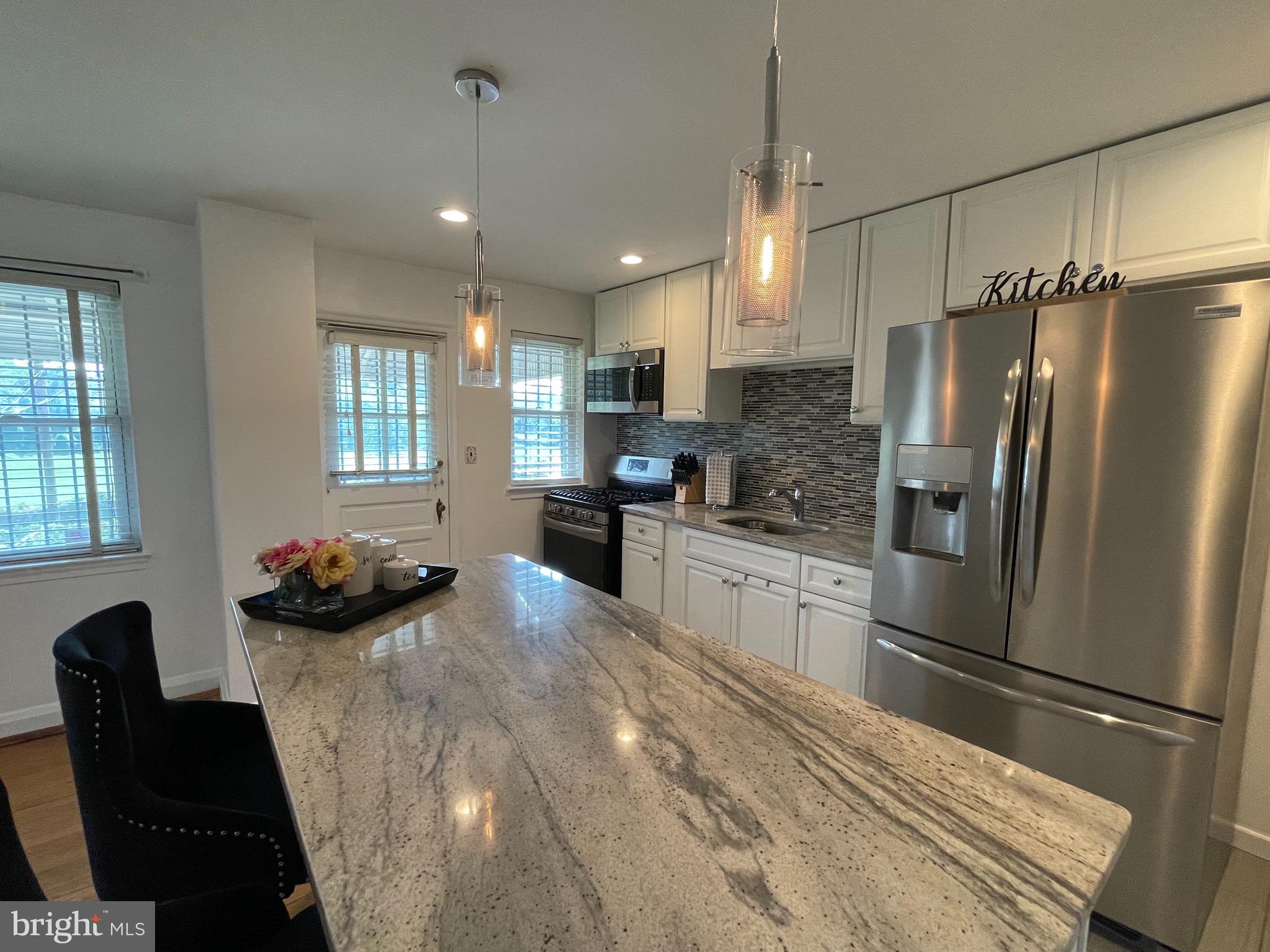 5781 Edgepark Road Baltimore, MD 21239 - Photo 8 of 26