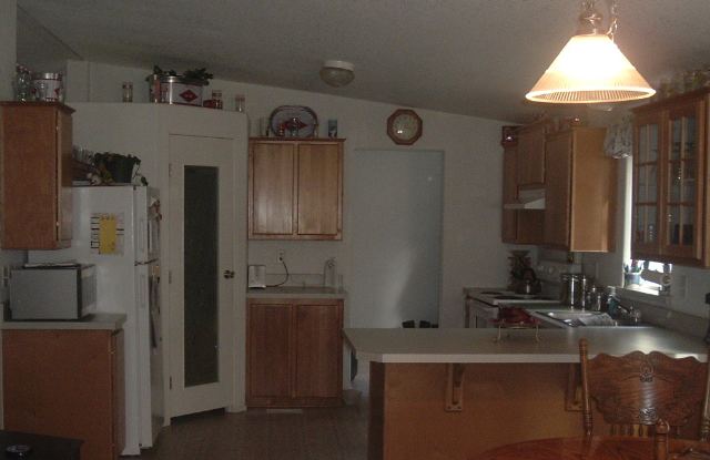 9708 East Bridges Road Elk, WA 99009 - Photo 3 of 5