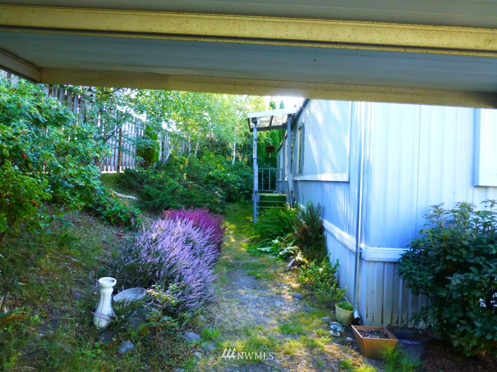 621 Nick Road, Unit 1 Centralia, WA 98531 - Photo 3 of 7 Gallery Image 3