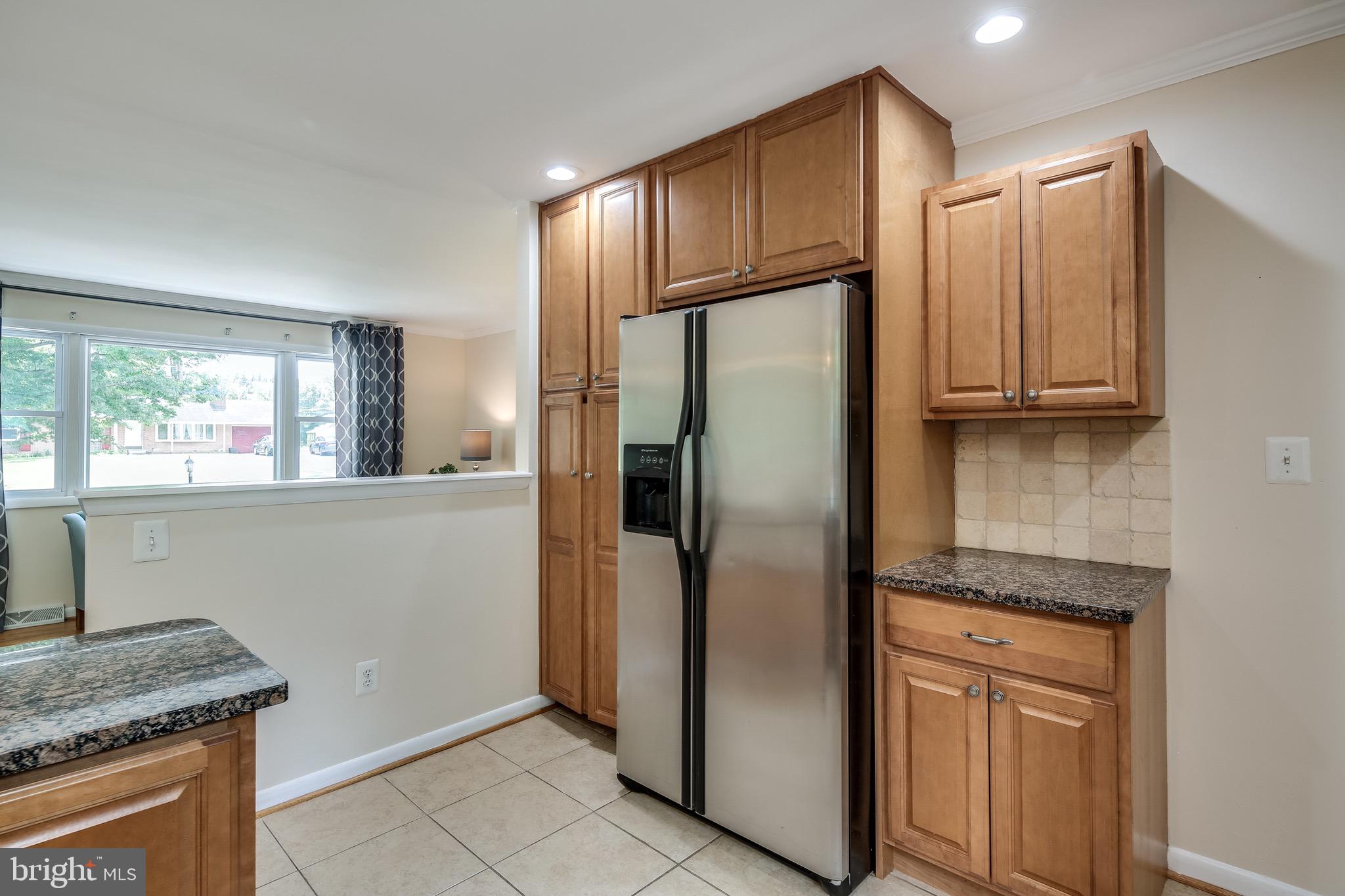 6123 Covington Road Columbia, MD 21044 - Photo 11 of 35 KITCHEN