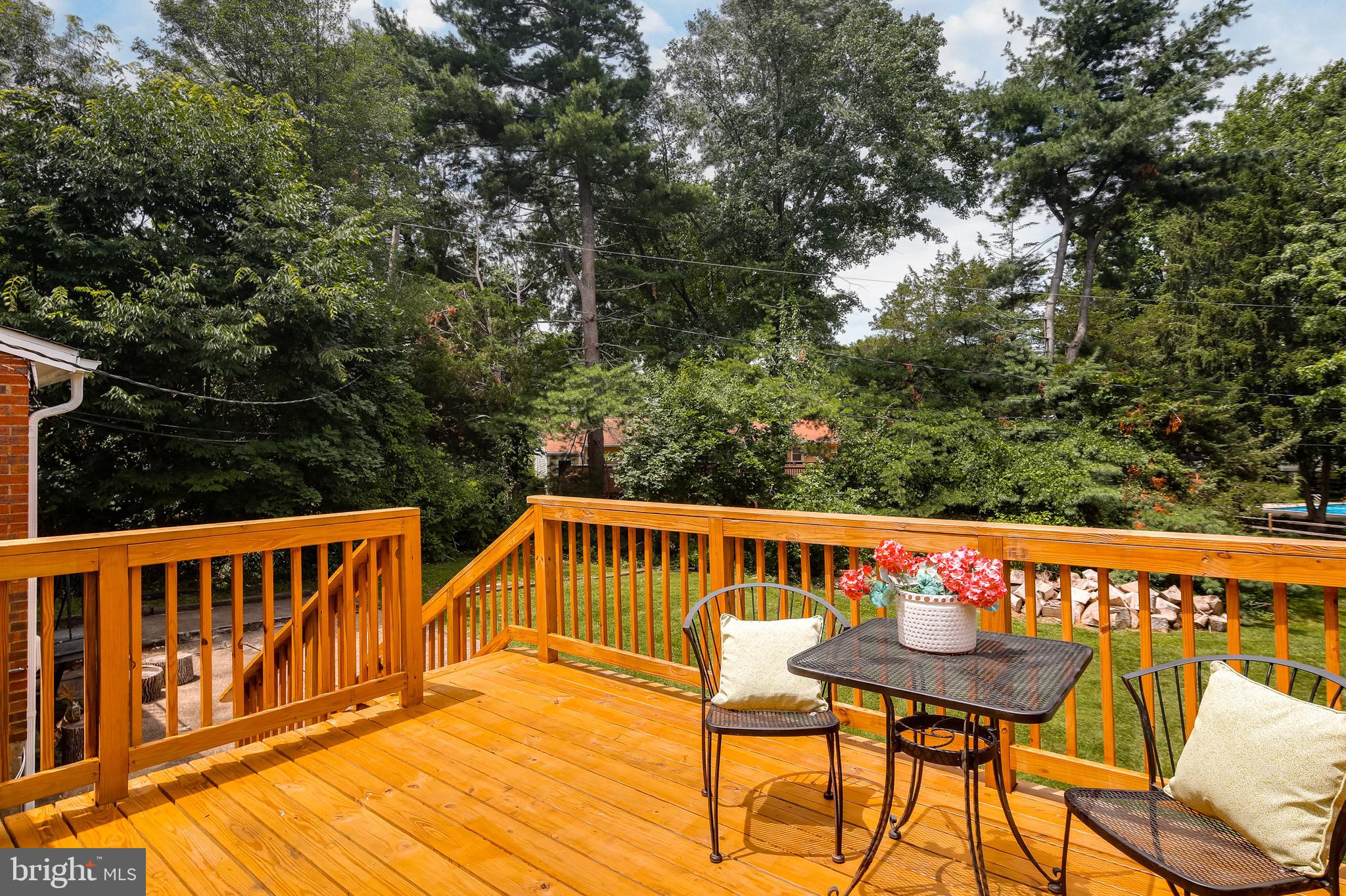 6123 Covington Road Columbia, MD 21044 - Photo 30 of 35 REAR EXTERIOR DECK