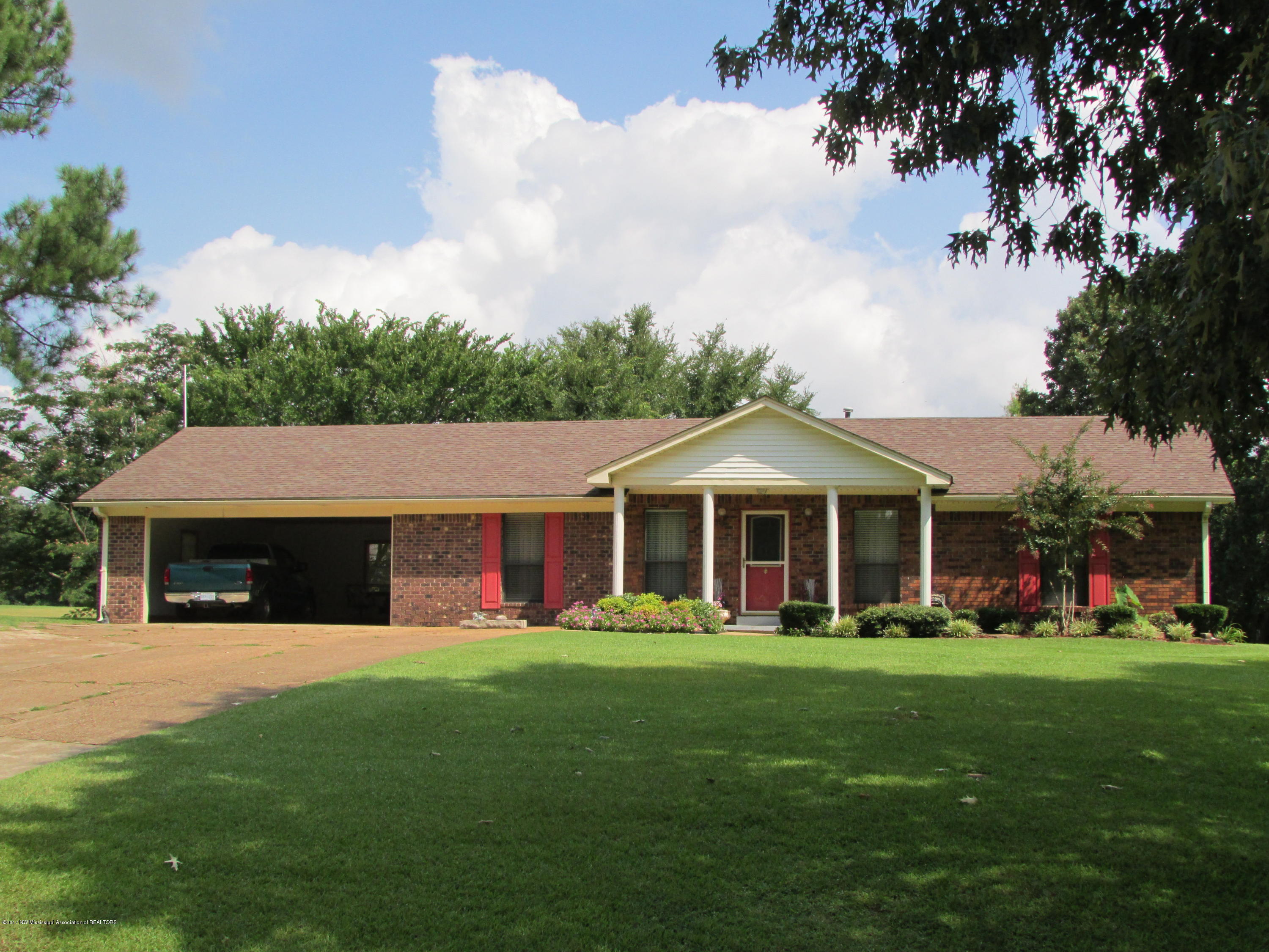 10620 Bethel Road Olive Branch, MS 38654 - Photo 3 of 24 IMG_8937