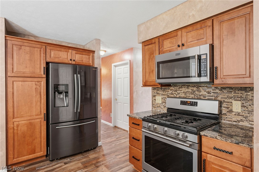 3791 Center Road Perry, OH 44081 - Photo 7 of 37