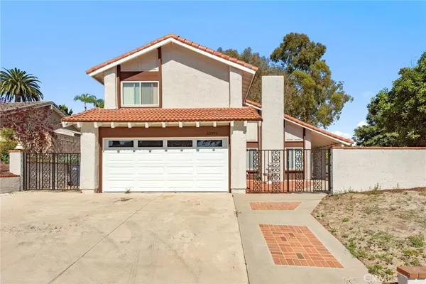 $5,500 | 23992 Vía La Coruna, Mission Viejo, CA 92691