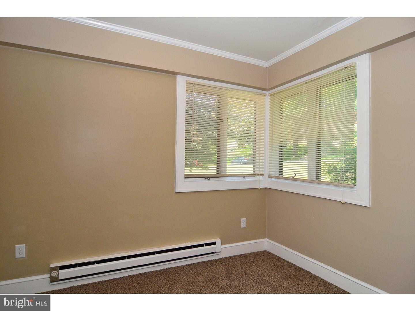 14 Hawthorne Road Reading, PA 19609 - Photo 13 of 22 Office / Study