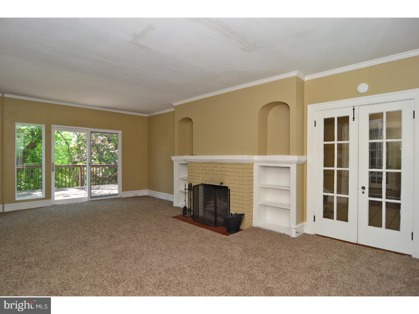 14 Hawthorne Road Reading, PA 19609 - Photo 10 of 22 Fireplace