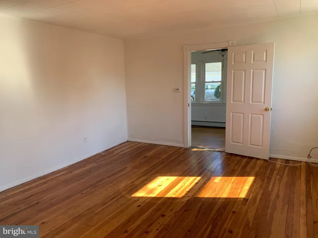 $2,000 | 119 Franklin Street, Unit 1, Bristol, PA 19007