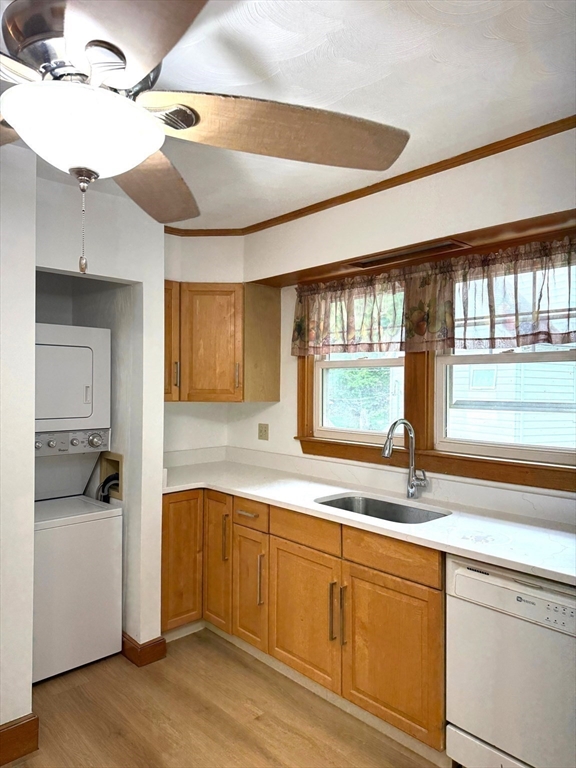 21-23 Rendall Place, Unit 2 Melrose, MA 02176 - Photo 6 of 20