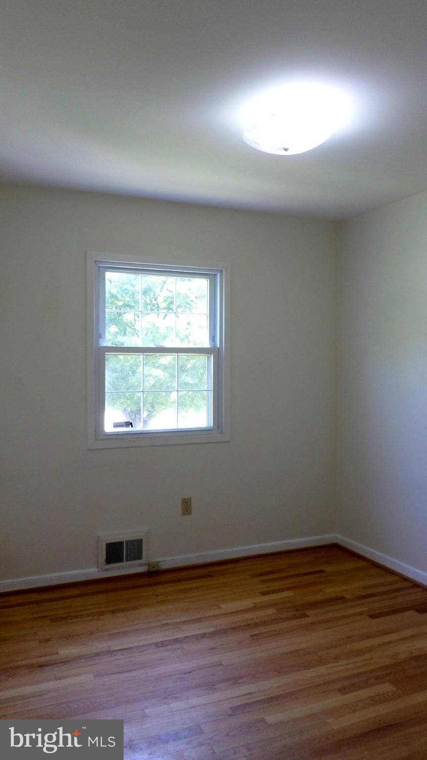 4306 Bel Pre Road Rockville, MD 20853 - Photo 11 of 24 Bedroom 1