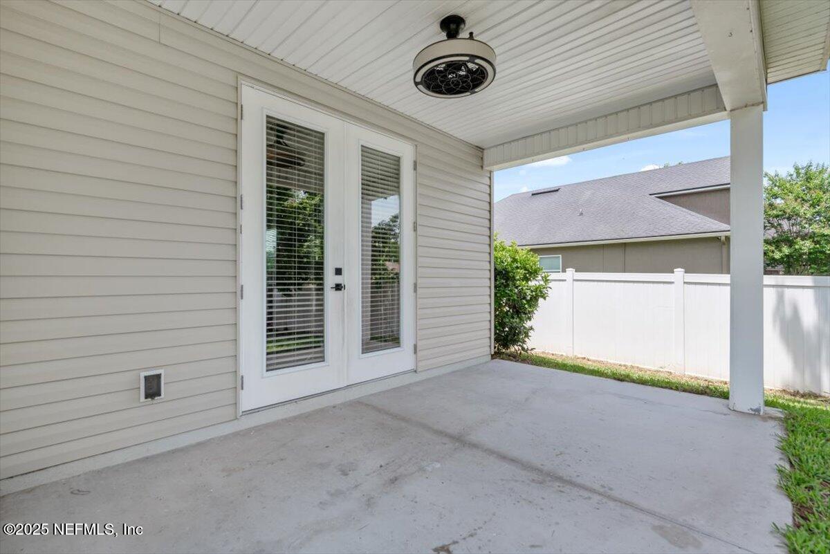 1011 Wetland Ridge Circle Middleburg, FL 32068 - Photo 47 of 73 a view of an empty room with a garage