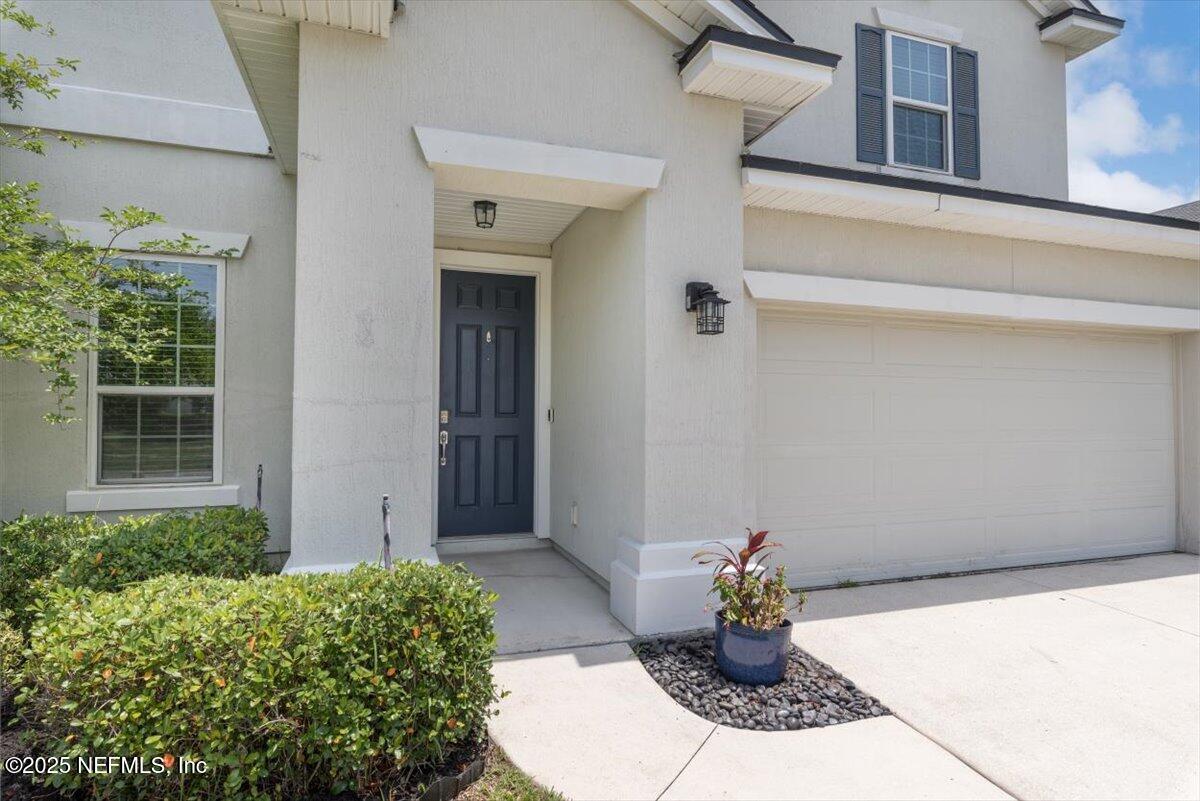 1011 Wetland Ridge Circle Middleburg, FL 32068 - Photo 5 of 73 06-Front Entrance