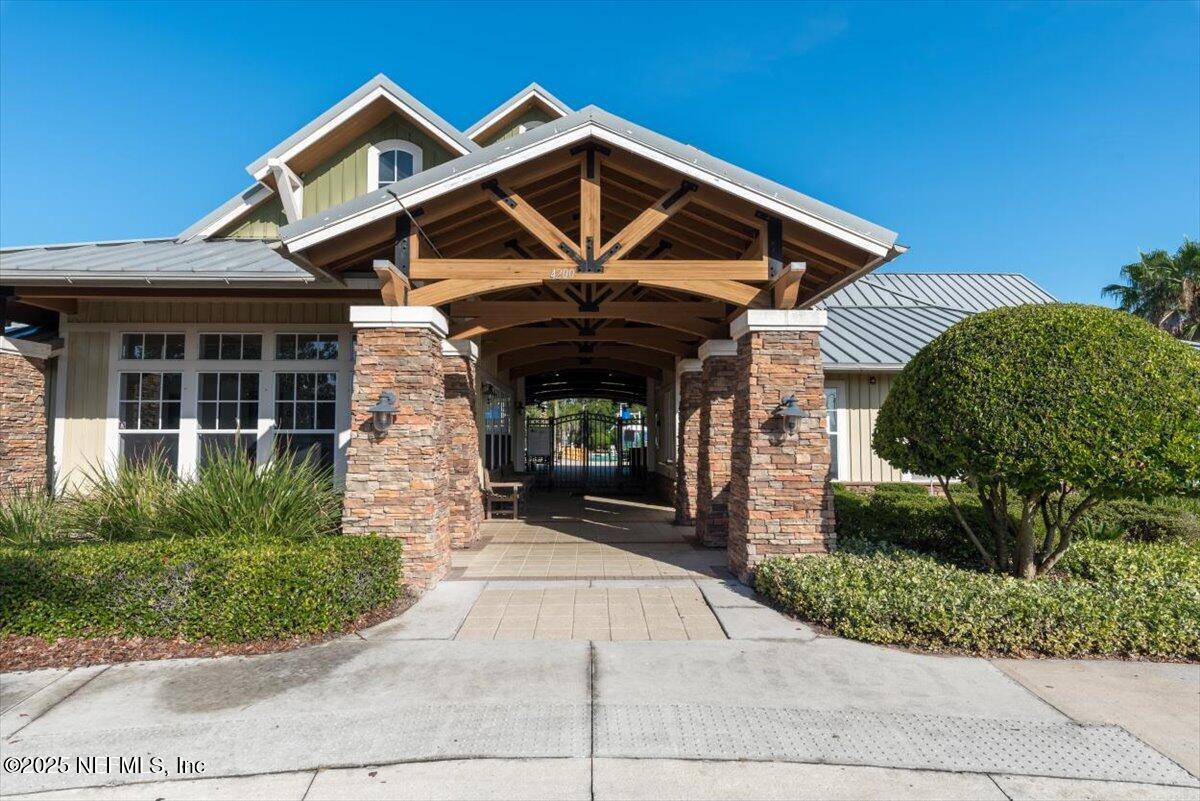 1011 Wetland Ridge Circle Middleburg, FL 32068 - Photo 55 of 72 Clubhouse Front
