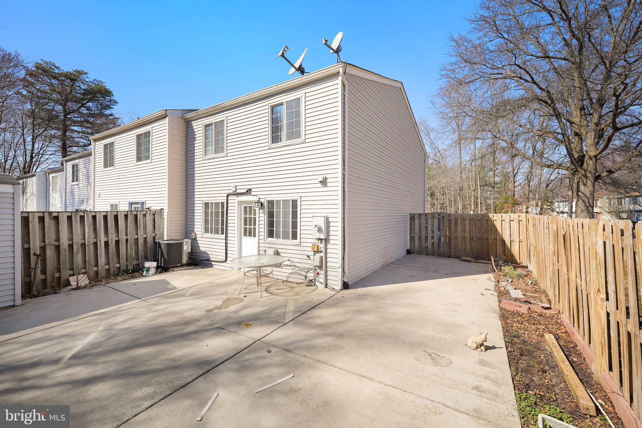8330 Windfall Road Springfield, VA 22153 - Photo 33 of 36 Exterior (back)