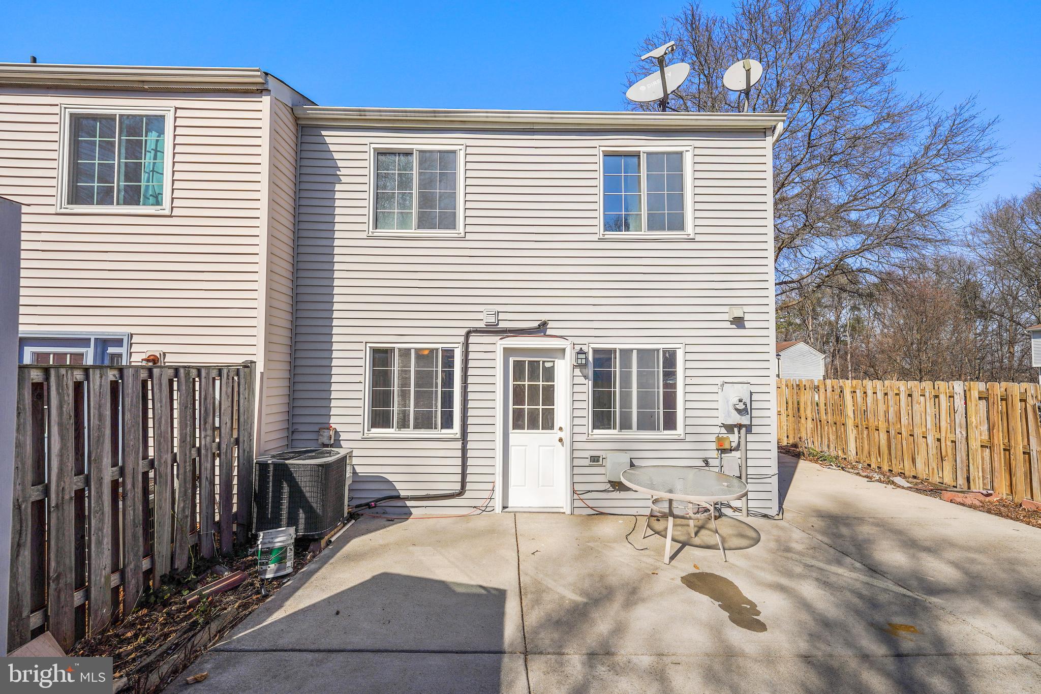 8330 Windfall Road Springfield, VA 22153 - Photo 34 of 36 Exterior (back)