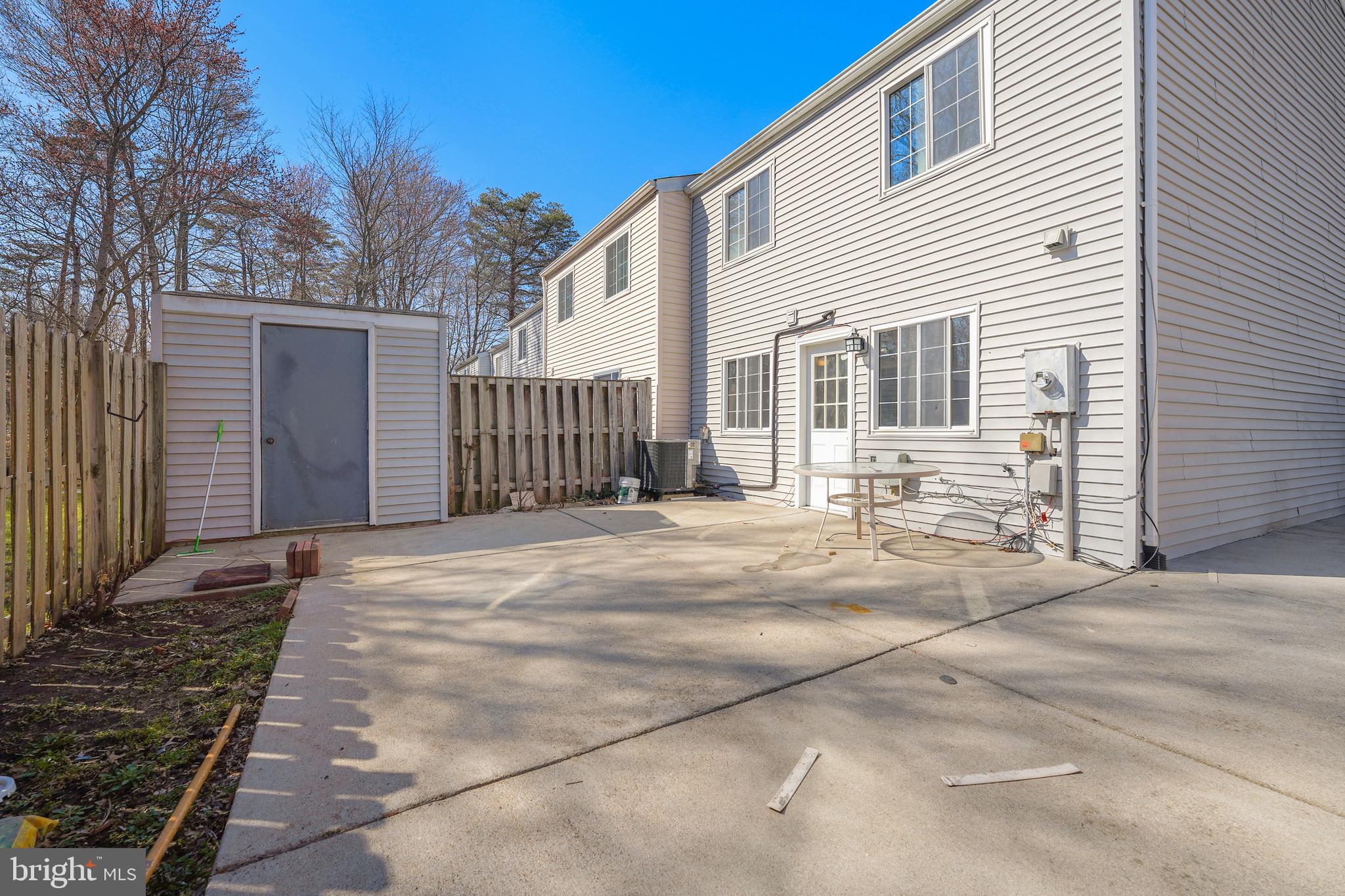 8330 Windfall Road Springfield, VA 22153 - Photo 35 of 36 Exterior (back)
