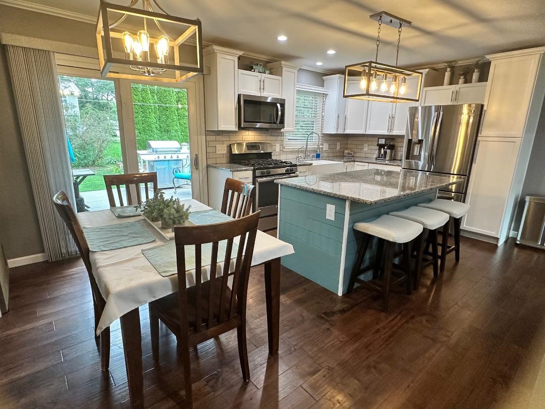 5594 Lavin Way Waunakee, WI 53597 - Photo 7 of 38