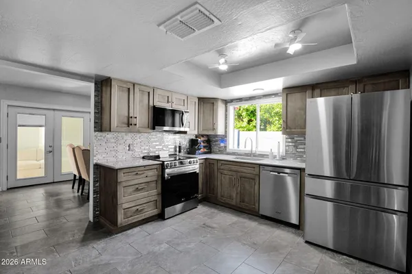 $649,900 | 2103 West Palomino Drive, Chandler, AZ 85224