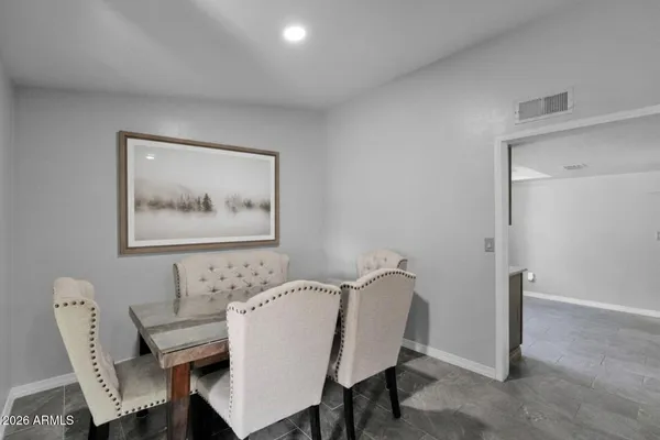 $649,900 | 2103 West Palomino Drive, Chandler, AZ 85224