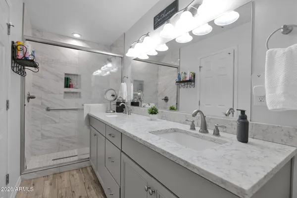 $649,900 | 2103 West Palomino Drive, Chandler, AZ 85224