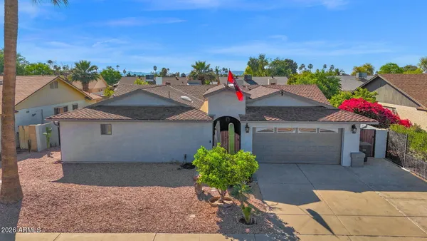 $649,900 | 2103 West Palomino Drive, Chandler, AZ 85224