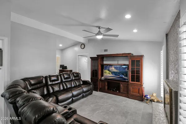 $649,900 | 2103 West Palomino Drive, Chandler, AZ 85224