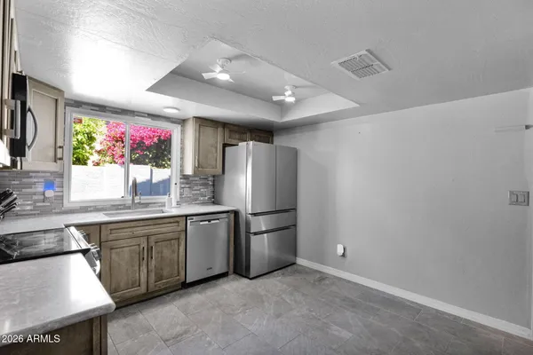 $649,900 | 2103 West Palomino Drive, Chandler, AZ 85224